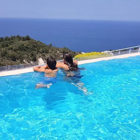 White Lefkada Vilă *