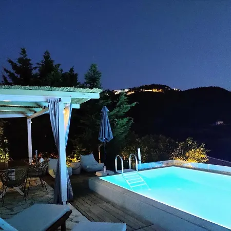 White Lefkada Villa Kalamítsi