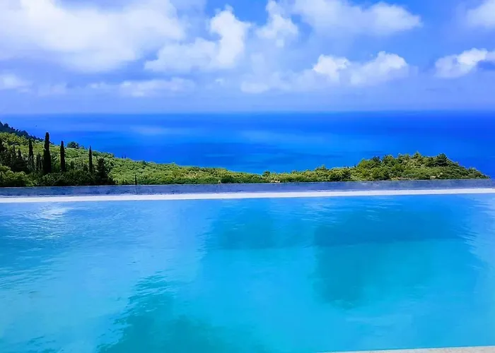 White Lefkada