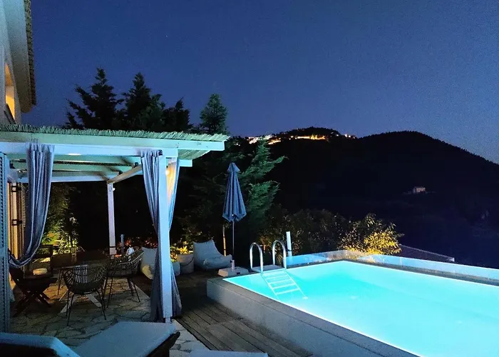 White Lefkada 别墅 Kalamítsi