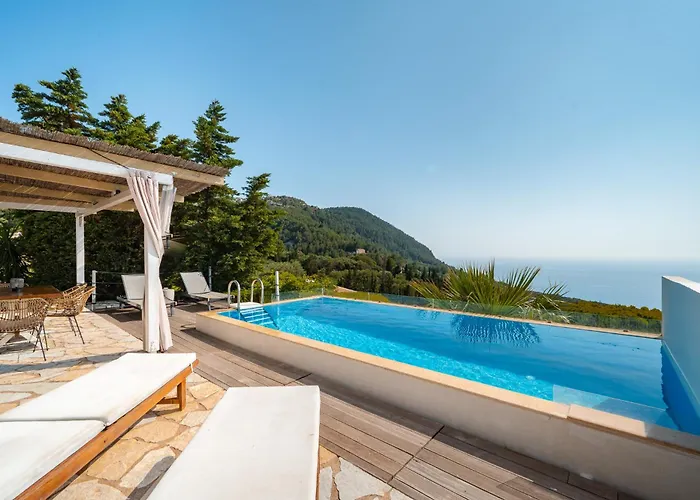 White Lefkada